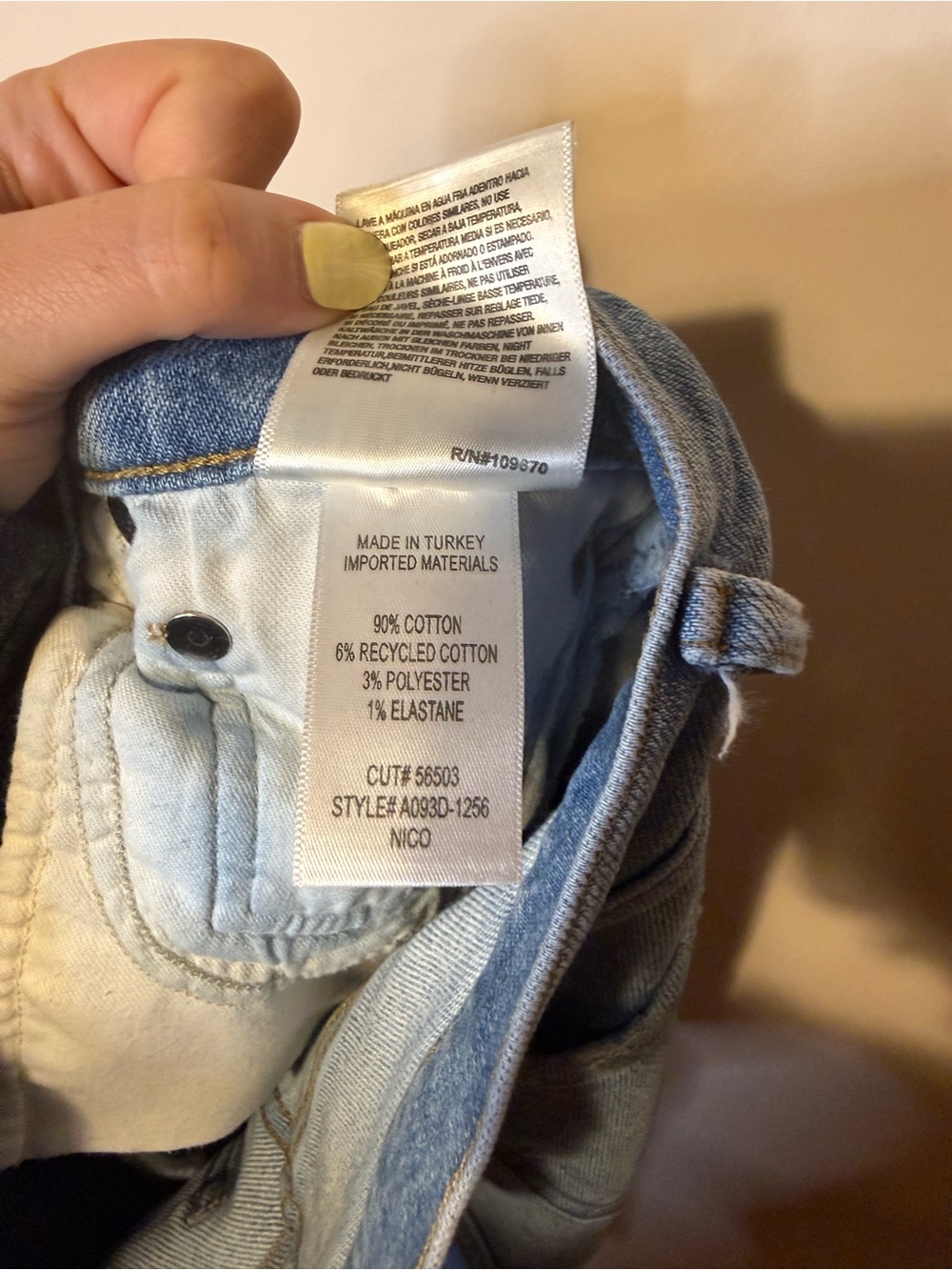 Agolde Nico High Rise Slim Fit Jeans in Embark Light Wash Blue Sz 26 - Picture 8 of 9